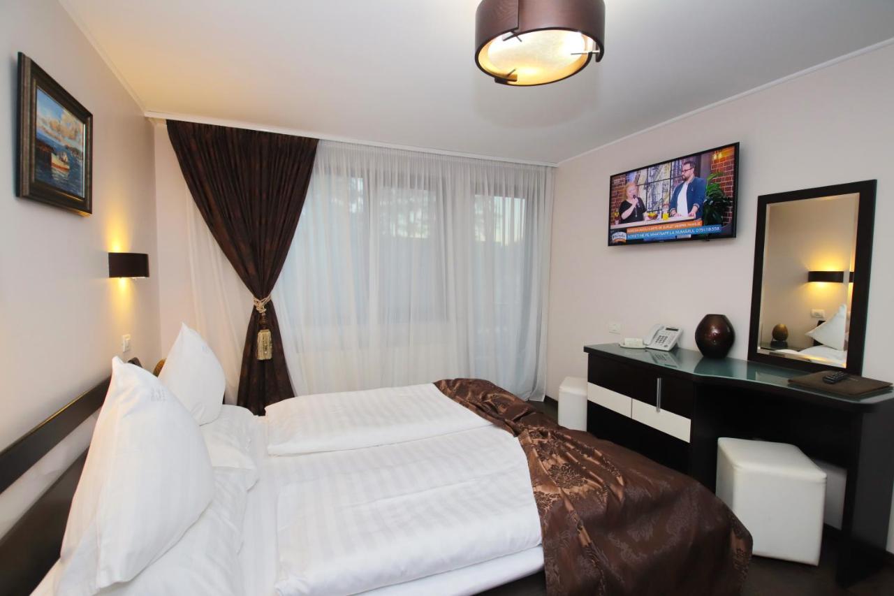 Complex Cochet Hotel Busteni Ngoại thất bức ảnh
