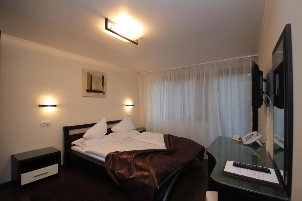 Complex Cochet Hotel Busteni Ngoại thất bức ảnh