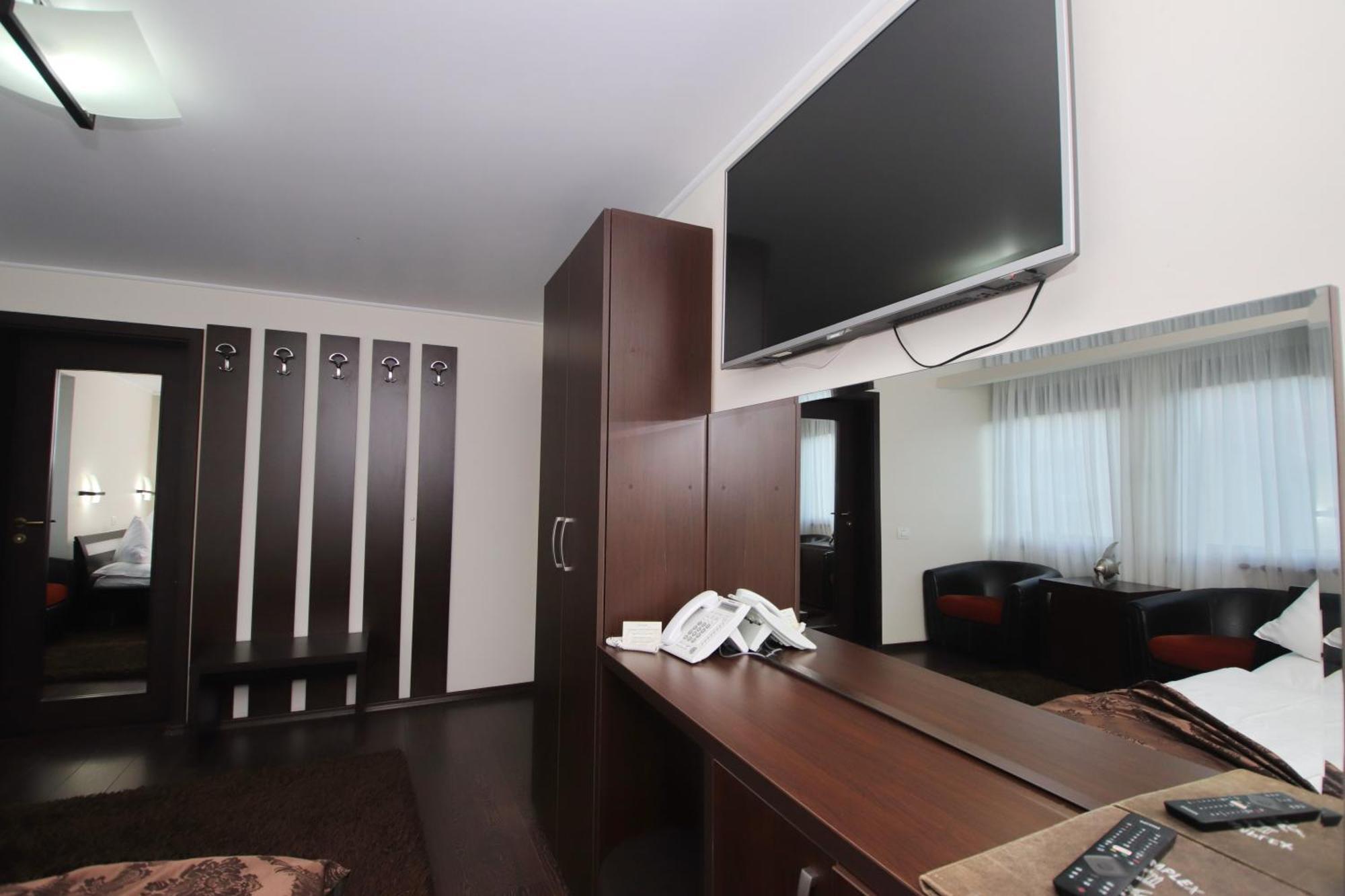 Complex Cochet Hotel Busteni Ngoại thất bức ảnh