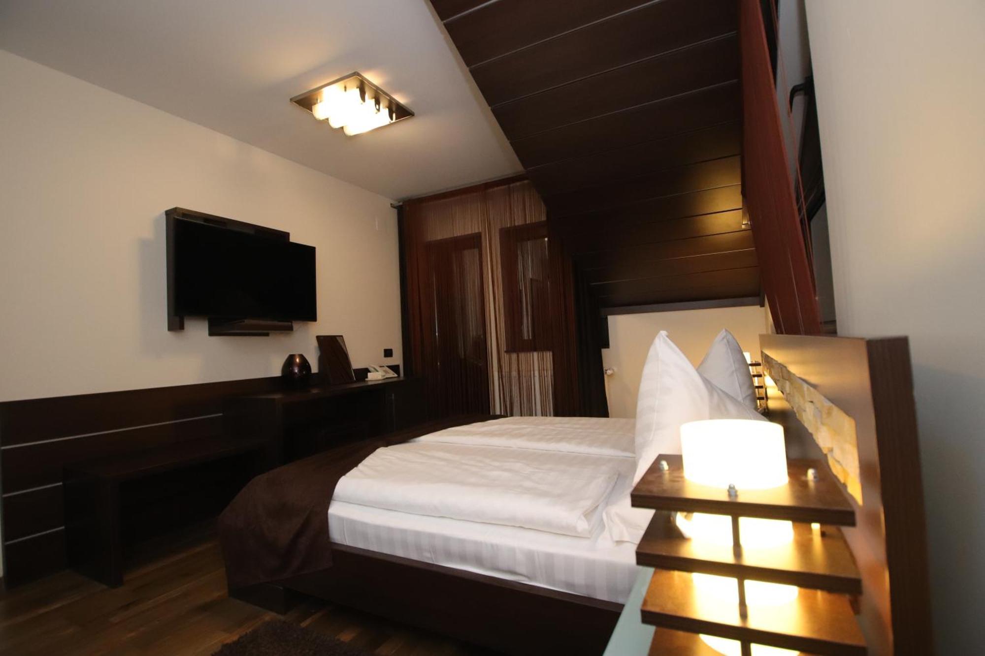 Complex Cochet Hotel Busteni Ngoại thất bức ảnh