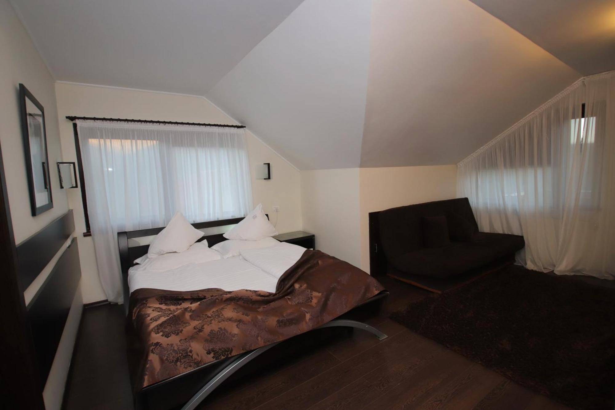 Complex Cochet Hotel Busteni Ngoại thất bức ảnh