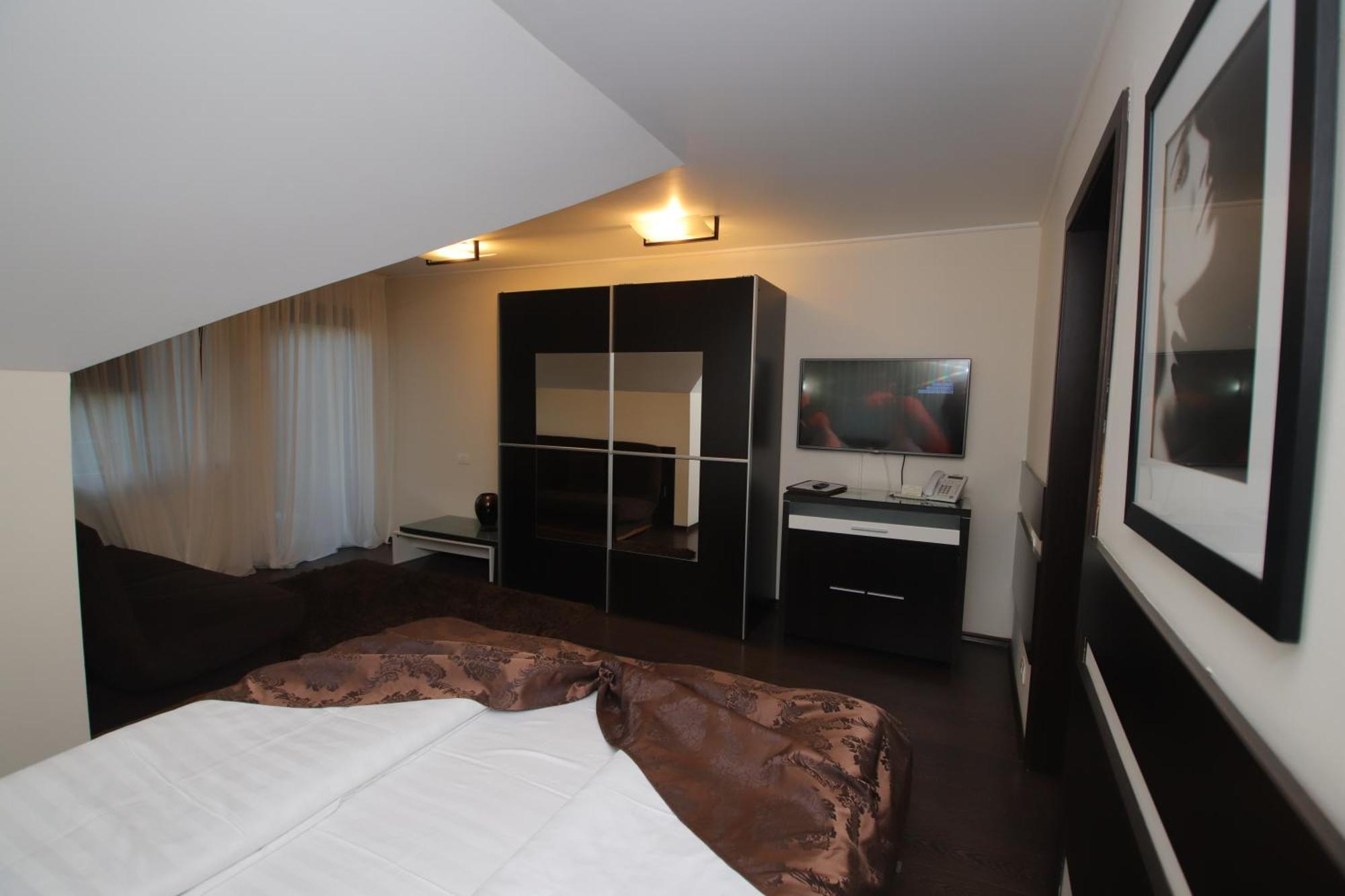 Complex Cochet Hotel Busteni Ngoại thất bức ảnh
